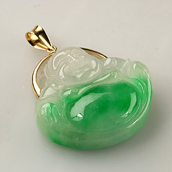 14k-solid-gold-Buddha-Jade-pendant