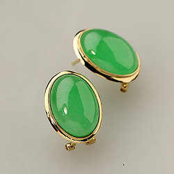 oval-cabochon-green-jade-earring-GJE21